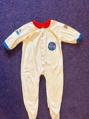 NASA space shuttle, Kid-u-not, baby footed pajama/ dress up outfit - Size 18M